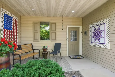 624 Levander Way South Saint Paul MN 55075