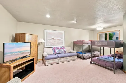 624 Levander Way South Saint Paul MN 55075