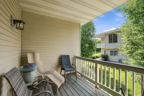 624 Levander Way South Saint Paul MN 55075