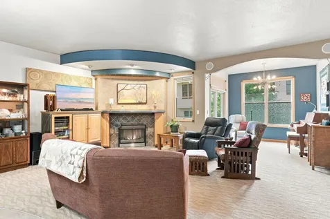 624 Levander Way South Saint Paul MN 55075