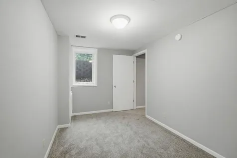 688-690 Burlington Road Saint Paul MN 55119