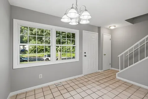 688-690 Burlington Road Saint Paul MN 55119