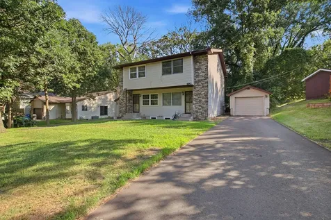 688-690 Burlington Road Saint Paul MN 55119