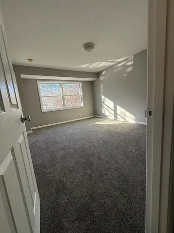 688-690 Burlington Road Saint Paul MN 55119