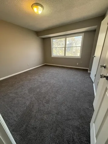 688-690 Burlington Road Saint Paul MN 55119