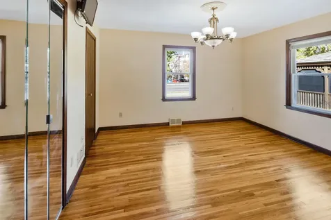 4201 40th Avenue N Robbinsdale MN 55422