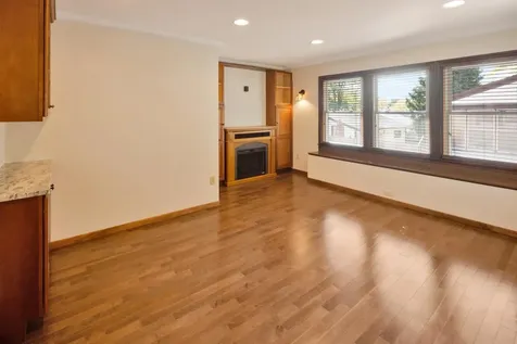 4201 40th Avenue N Robbinsdale MN 55422
