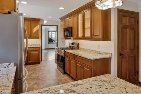 4201 40th Avenue N Robbinsdale MN 55422