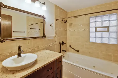 4201 40th Avenue N Robbinsdale MN 55422