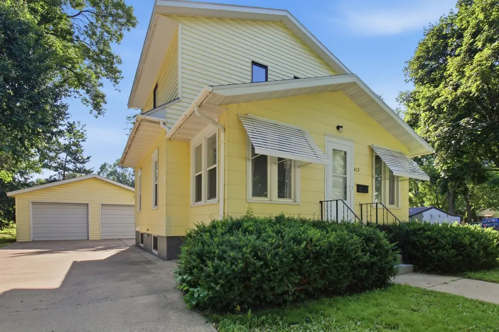 419 5th Street SE Willmar MN 56201