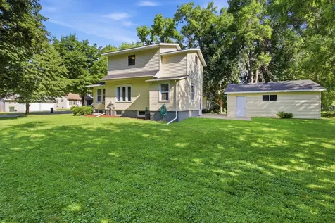 419 5th Street SE Willmar MN 56201