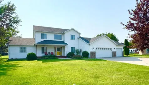 101 Seter Circle Glyndon MN 56547
