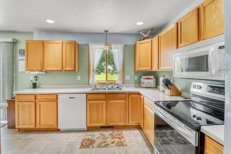101 Seter Circle Glyndon MN 56547