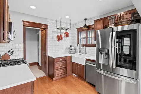 792 Smith Avenue S Saint Paul MN 55107