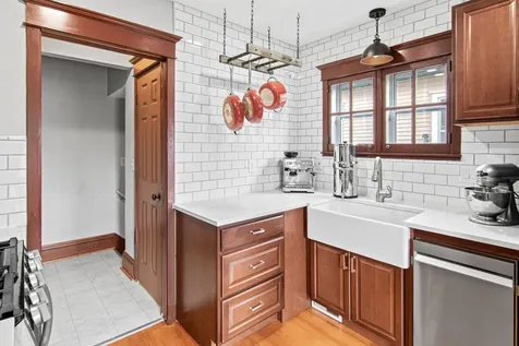 792 Smith Avenue S Saint Paul MN 55107