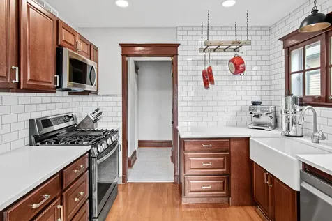 792 Smith Avenue S Saint Paul MN 55107