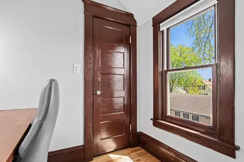 792 Smith Avenue S Saint Paul MN 55107