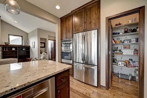 3514 Cove Point Circle NW Prior Lake MN 55372