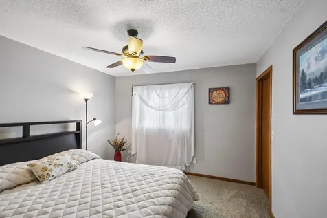 12720 314th Street Lindstrom MN 55045