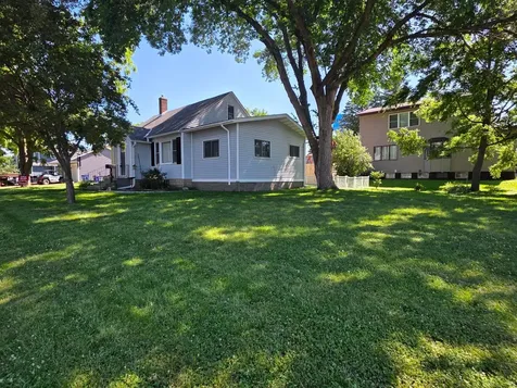 717 Forest Street Kenyon MN 55946