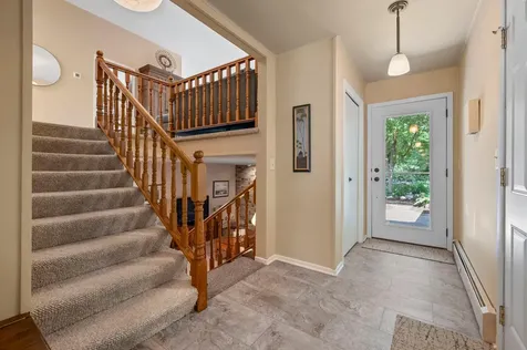 2824 Fernwood Street Roseville MN 55113