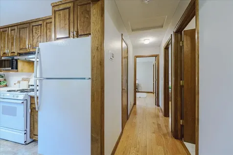 1060 Dennis Street S Maplewood MN 55119