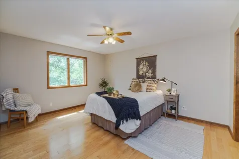1060 Dennis Street S Maplewood MN 55119