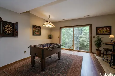 1060 Dennis Street S Maplewood MN 55119