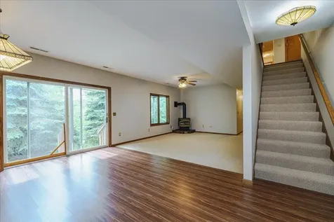 1060 Dennis Street S Maplewood MN 55119