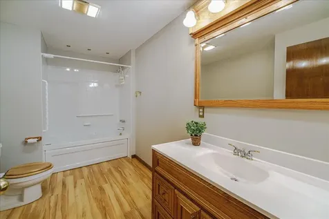 1060 Dennis Street S Maplewood MN 55119