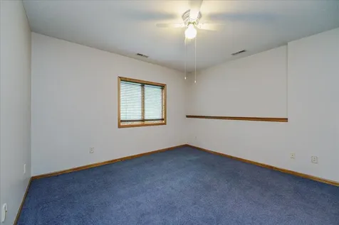 1060 Dennis Street S Maplewood MN 55119