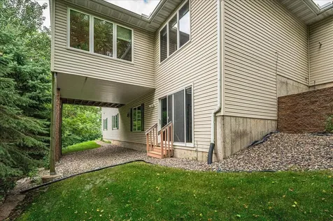 1060 Dennis Street S Maplewood MN 55119