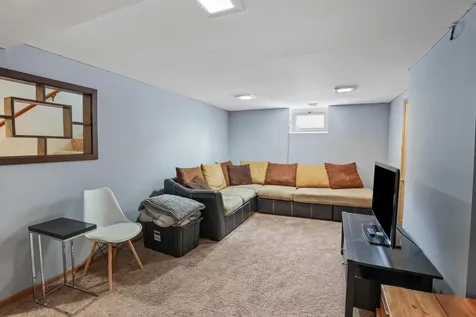 7040 Jersey Avenue N Brooklyn Park MN 55428