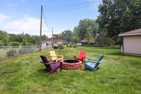7040 Jersey Avenue N Brooklyn Park MN 55428