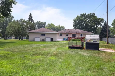 7040 Jersey Avenue N Brooklyn Park MN 55428