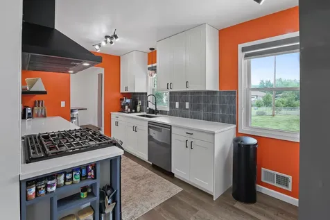 7040 Jersey Avenue N Brooklyn Park MN 55428