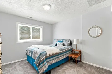 990 Ticonderoga Trail Eagan MN 55123