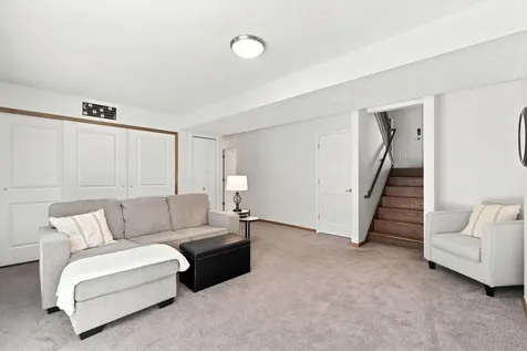990 Ticonderoga Trail Eagan MN 55123