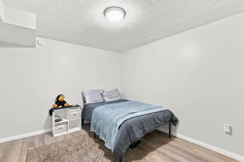 990 Ticonderoga Trail Eagan MN 55123