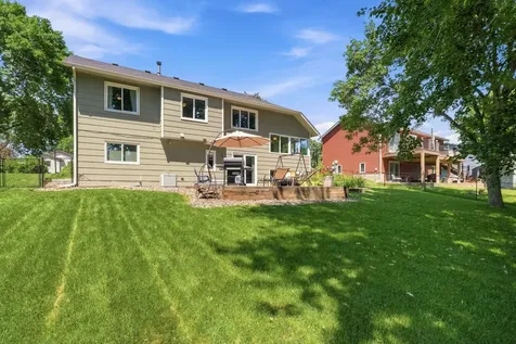 990 Ticonderoga Trail Eagan MN 55123