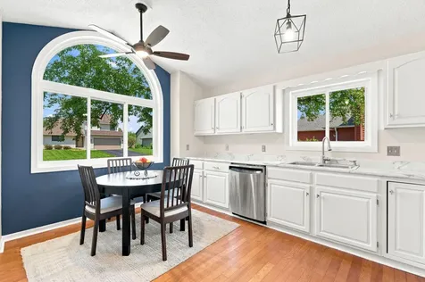 990 Ticonderoga Trail Eagan MN 55123