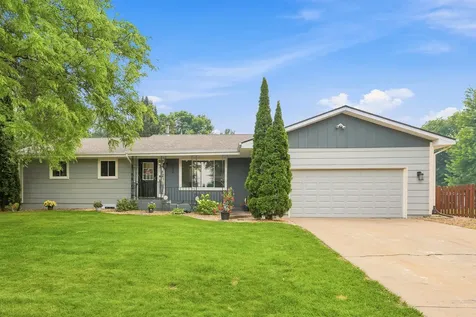 2636 Ridge Lane Mounds View MN 55112