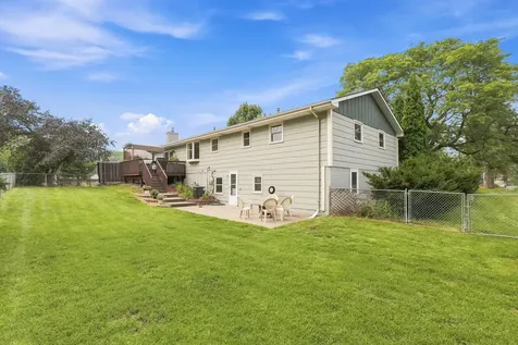 2636 Ridge Lane Mounds View MN 55112
