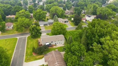 2636 Ridge Lane Mounds View MN 55112