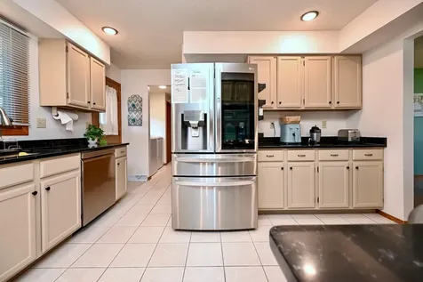 770 52nd Avenue Goodview MN 55987