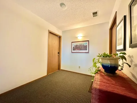 18462 Creeks Bend Drive Minnetonka MN 55345