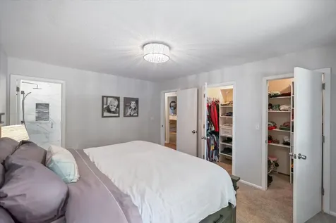 8944 Darnel Road Eden Prairie MN 55347