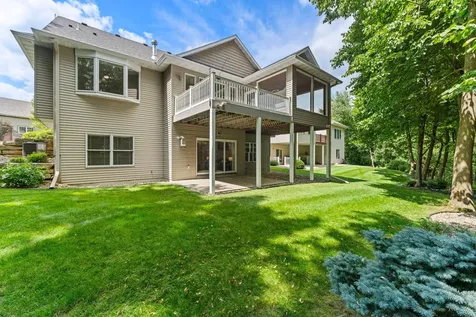 1544 Salem Court SW Rochester MN 55902