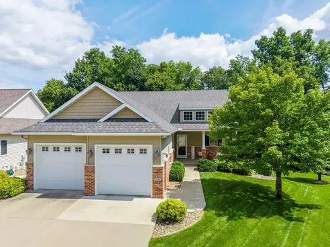 1544 Salem Court SW Rochester MN 55902