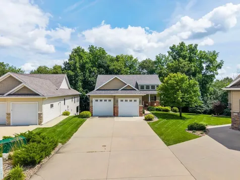 1544 Salem Court SW Rochester MN 55902